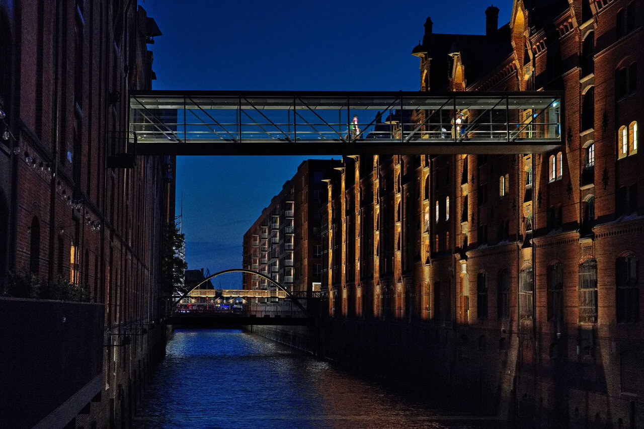 Glasbrücke